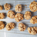 Chewy Oatmeal Cookies