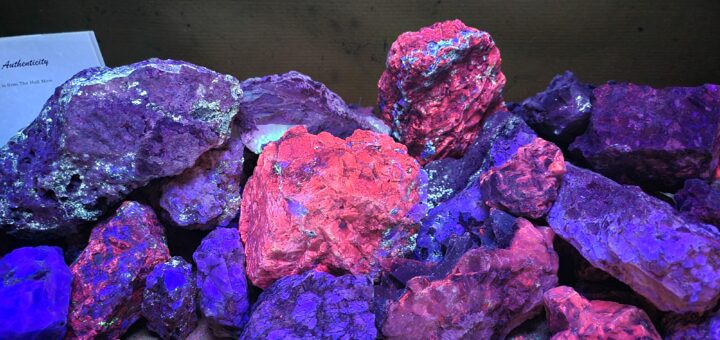 Castle Dome Mine and Museum Fluorescent Rocks