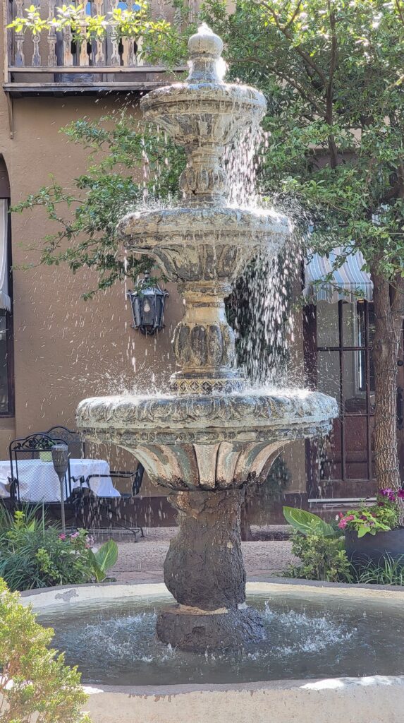 Hotel Capitan, Van Horn, TX fountain